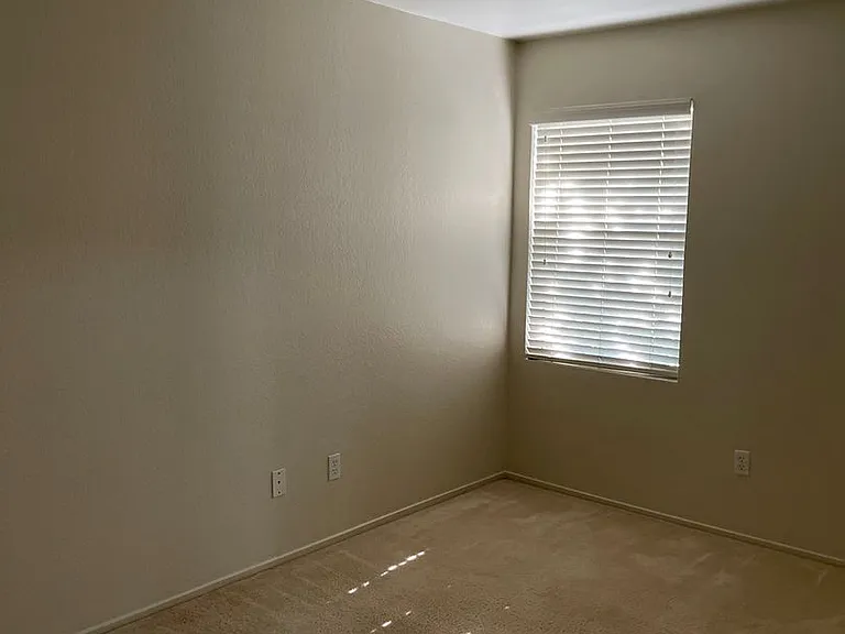 2915 N Texas St #101 — Photo 12