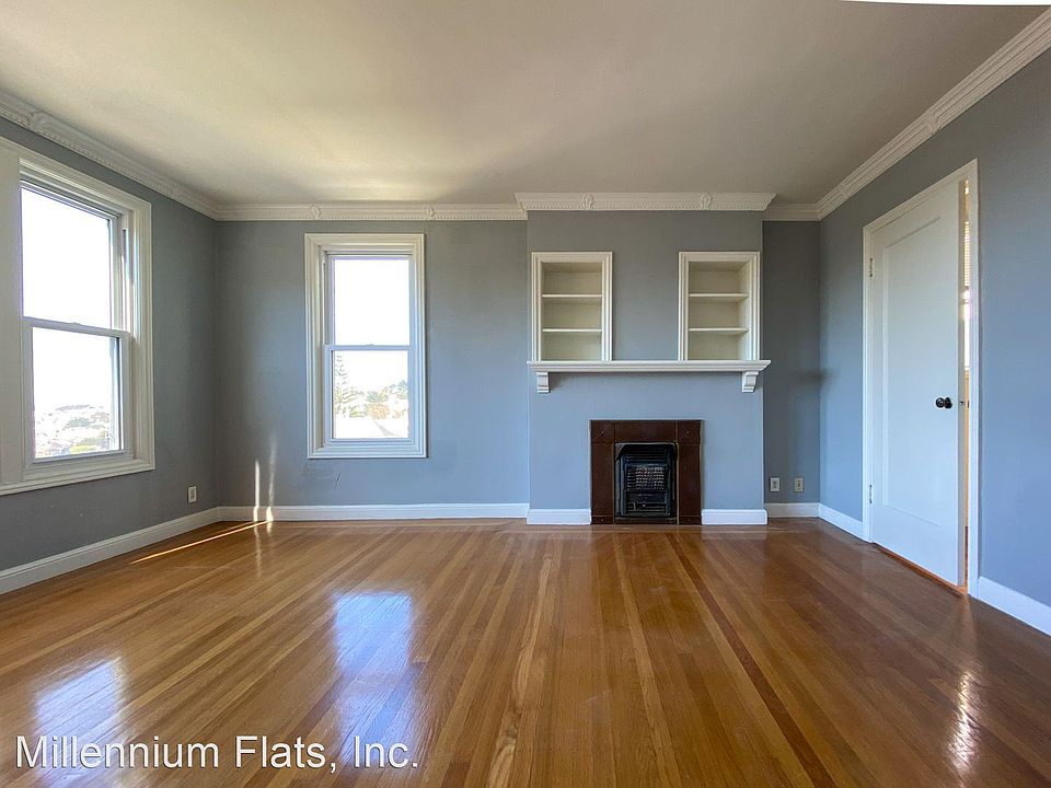 1st image of 133 Kensington Way