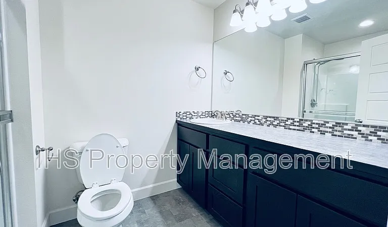 9801 Silverbright Dr — Photo 28