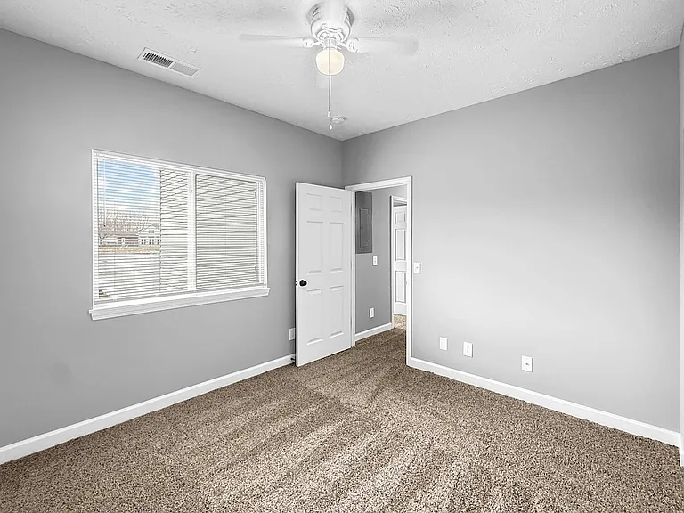 Cross Lake Apartments — Photo 160