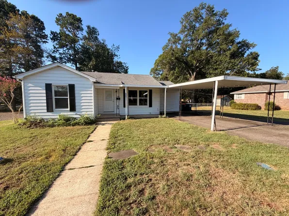 1601 W 2nd St, Russellville, AR 72801