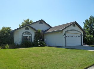 2042 Huntington Dr, Chico, CA 95928