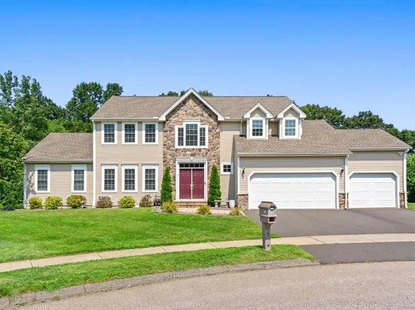 8 Deming Lane, Cromwell, CT 06416