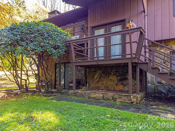 3rd image of 495 Savannah Dr