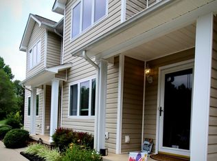 3261 White Oak Ct #J-3, Claremont, NC 28610