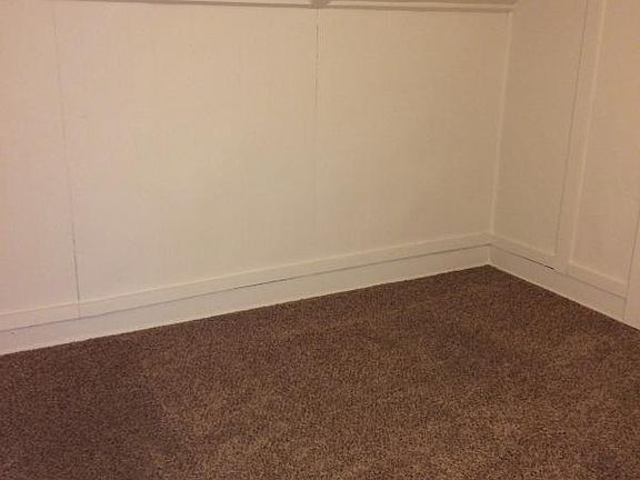 4th image of 525 Cherry St