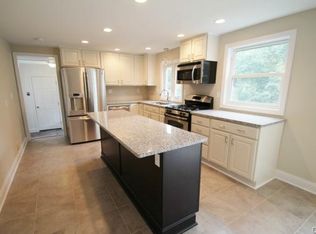 181 Isinglass Rd, Shelton, CT 06484