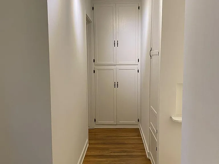 1862 N Kingsley Dr — Photo 5