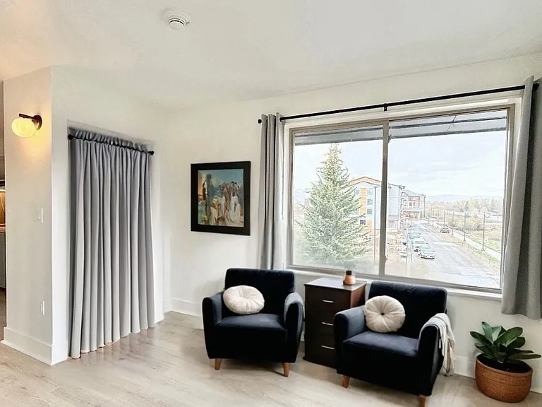Storm Peak Apartments — Photo 80