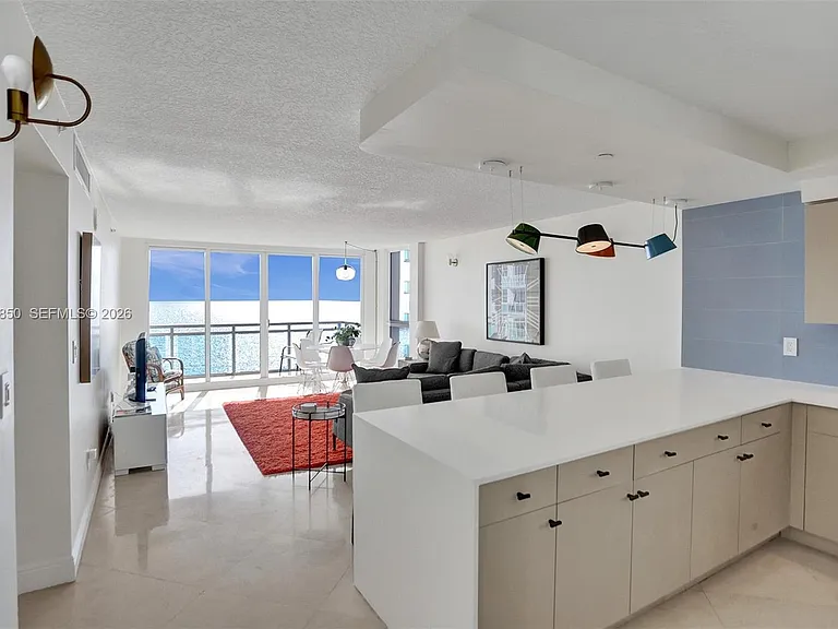 6917 Collins Ave #915 — Photo 23