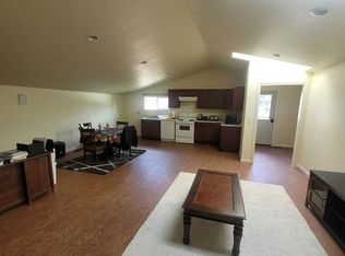 215 S Merriam Ave APT 2, Miles City, MT 59301