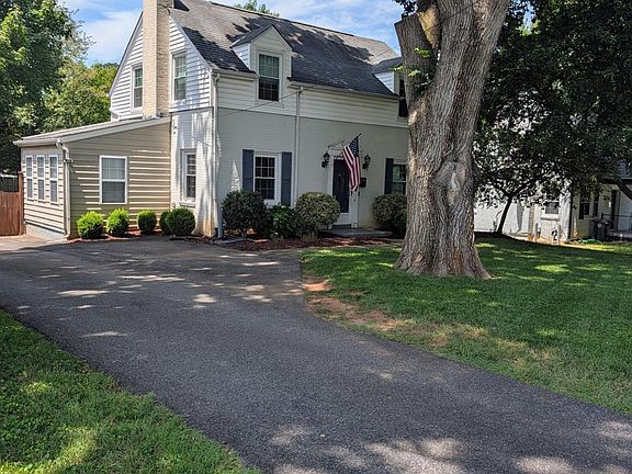2nd image of 1011 Westview Dr