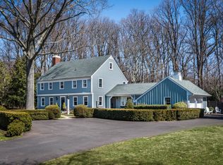 3 Woods End Rd, Rumson, NJ 07760