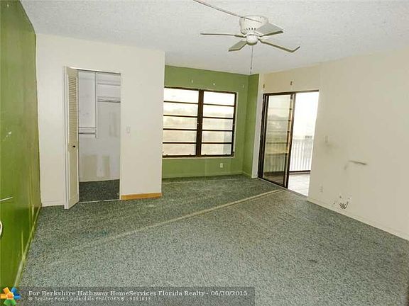 4th image of 2200 S Cypress Bend Dr APT 503