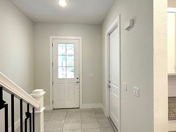 2nd image of 1431 Brookdale Ct