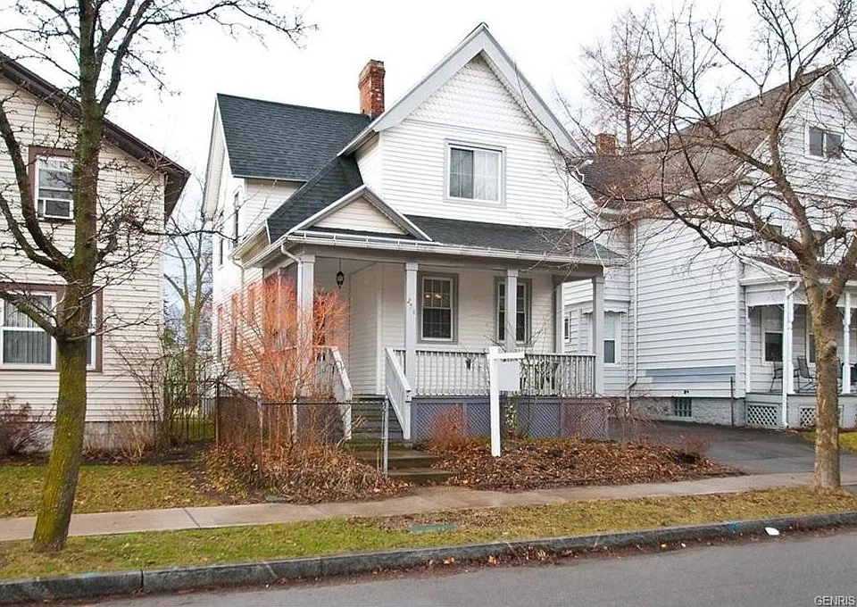 251 Gregory St