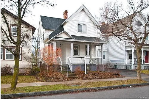 251 Gregory St Photo 1