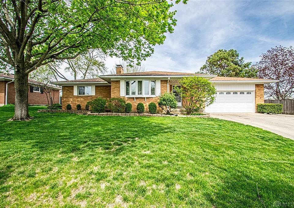 1st image of 1109 Greenridge Dr
