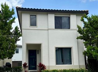 4444 NW 82nd Ave, Miami, FL 33155