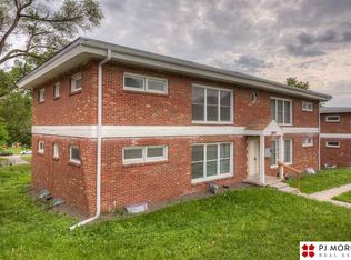 4821 Ames Ave, Omaha, NE 68104