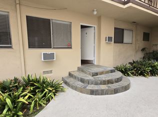 9421 Regent St APT 6, Los Angeles, CA 90034