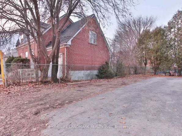 360B Lawrence Ave W, Toronto, ON M5M 1B7