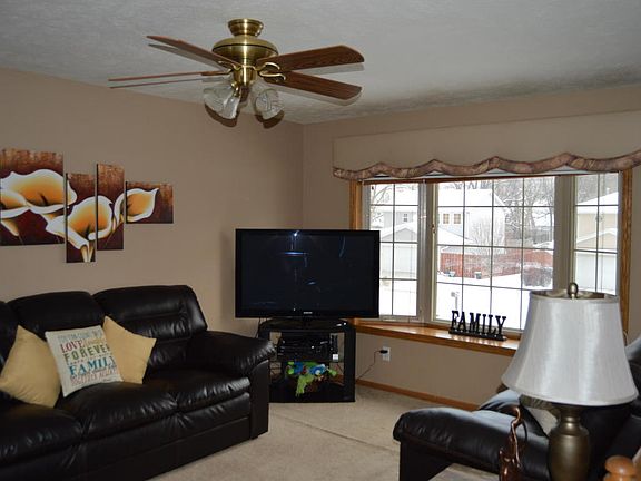 3rd image of 1618 24th Ave