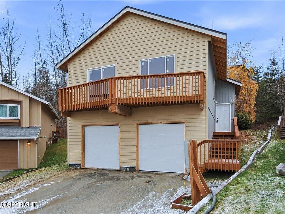 2nd image of 3973 Defiance St