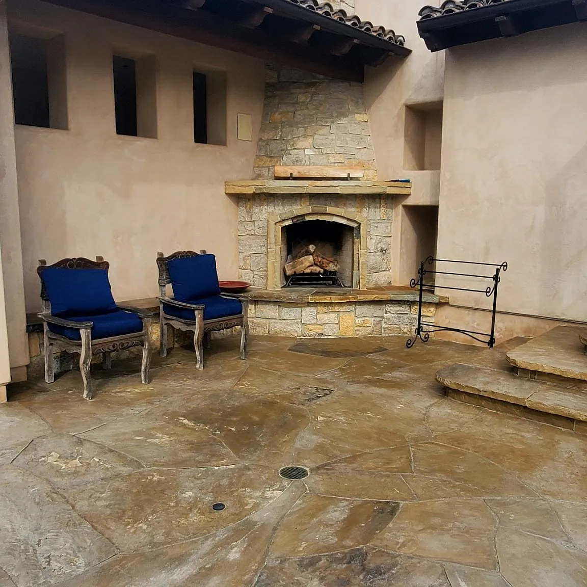 5 bed, 3660 sqft, $14,950 — Photo 4