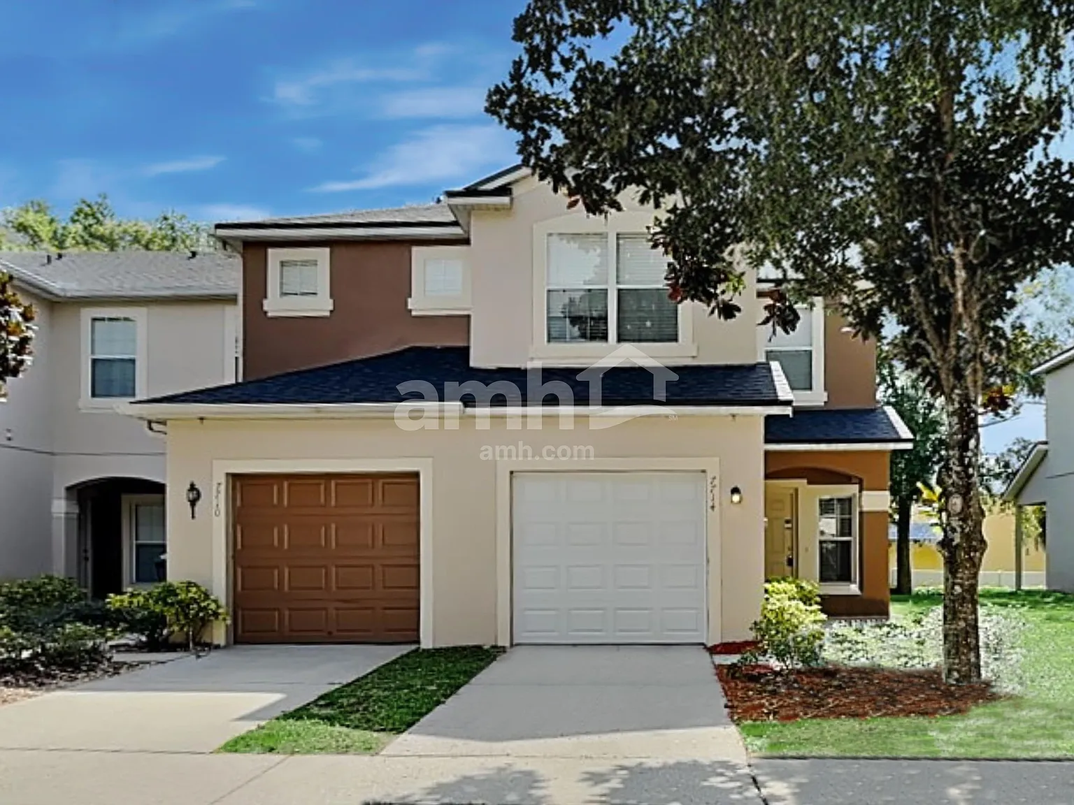 3 bed, 2.5 bath, 1344 sqft, $2,060 — Photo 1