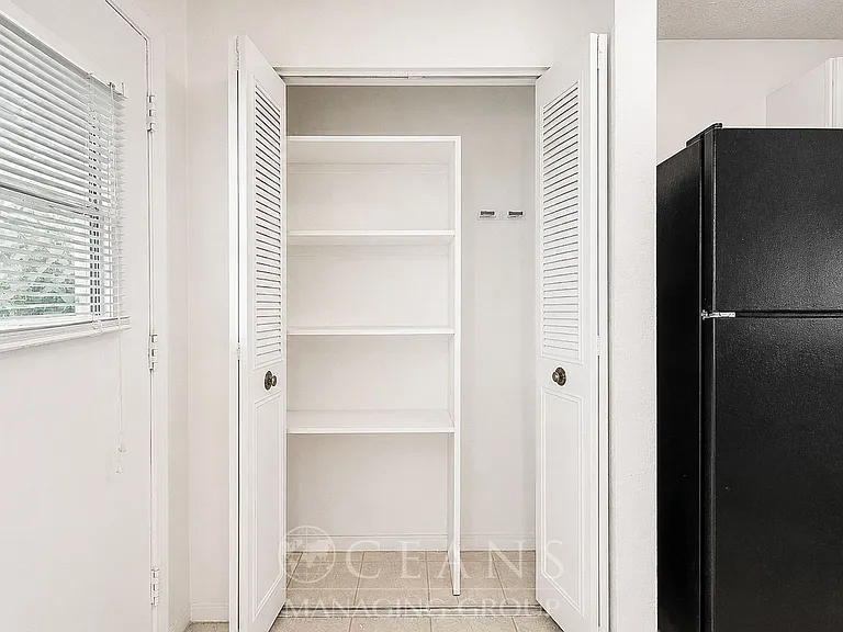 301 Riverview Blvd #2 — Photo 6
