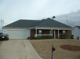 819 Kendall Park Dr, Winder, GA 30680