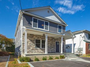 201 Nassau Blvd APT A, Garden City, NY 11530