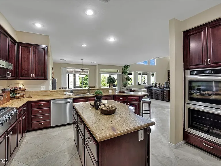9046 Barium Rock Ave — Photo 10