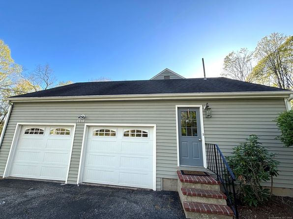 1510 Congress St, Fairfield, CT 06825