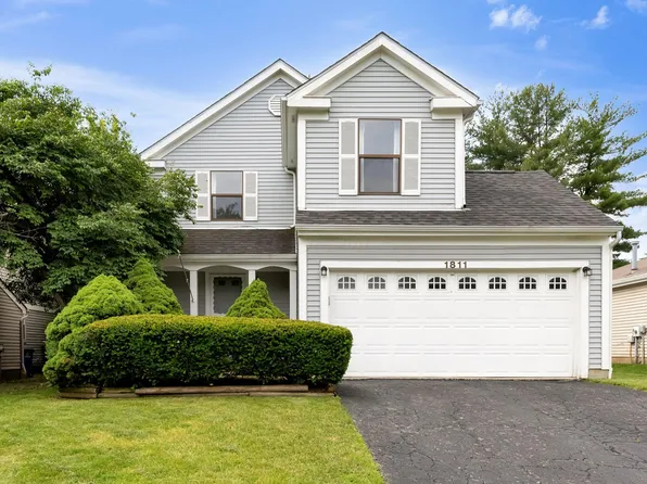 1811 Weather Stone Ln, Columbus, OH 43235