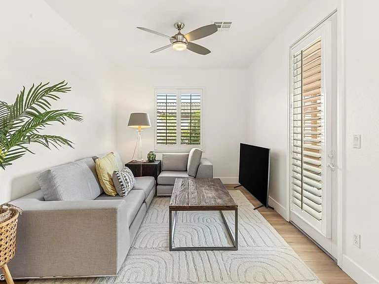 11392 Corsica Mist Ave — Photo 16