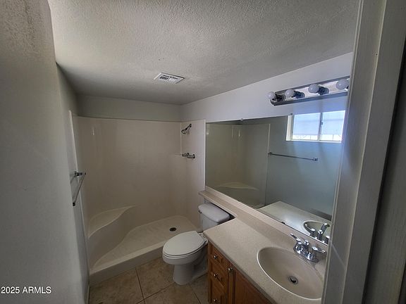 5th image of 8719 W AVALON Drive