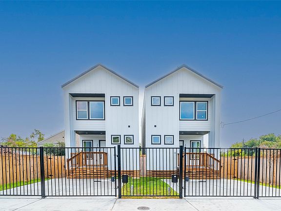 2nd image of 3212 Retta St