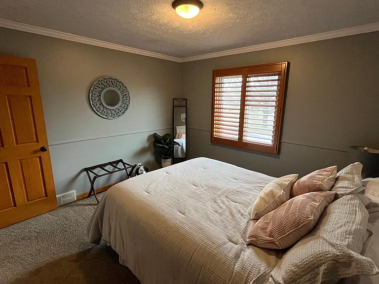 15211 Shirley St — Photo 42