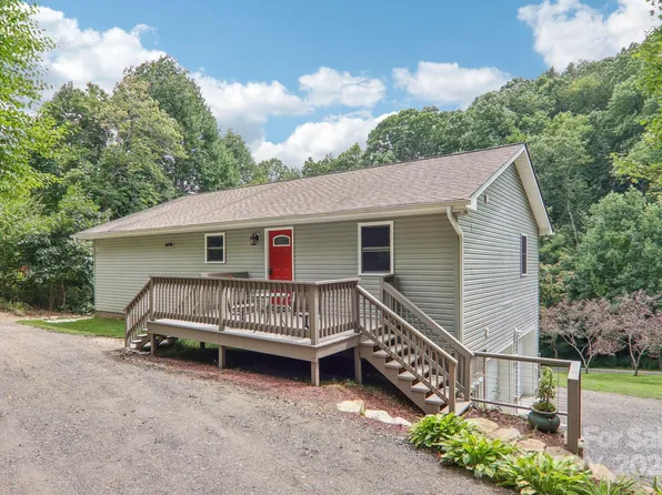 1002 & 1004 Garren Creek Rd, Fairview, NC 28730