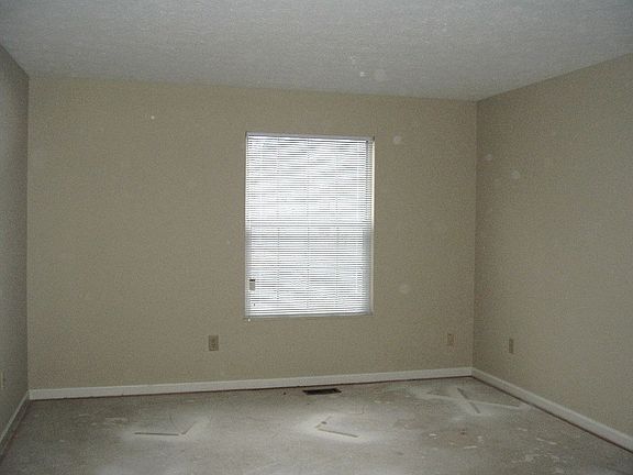 Master bedroom on lst