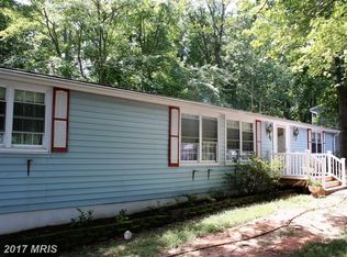 8 Edgecliff Ln, Stafford, VA 22554