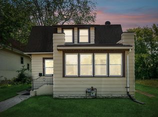 2315 Golden Valley Rd, Minneapolis, MN 55411