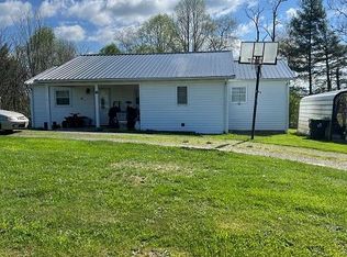 62 Mallard Dr, Galax, VA 24333