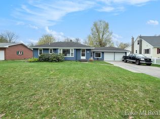 312 E Maple St, Wayland, MI 49348