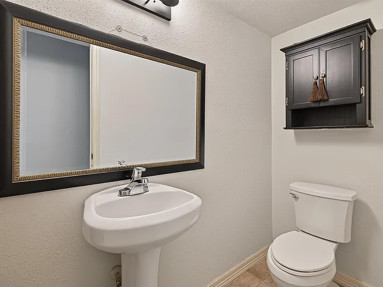 7655 S Braeswood Blvd #47 — Photo 15