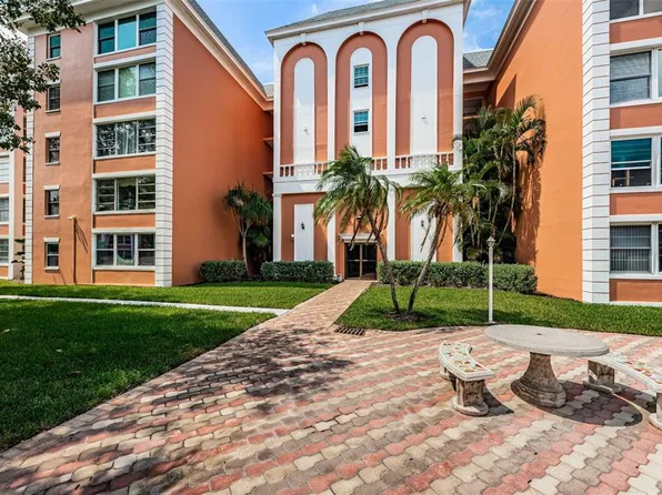 6960 20th Ave N APT 503, Saint Petersburg, FL 33710