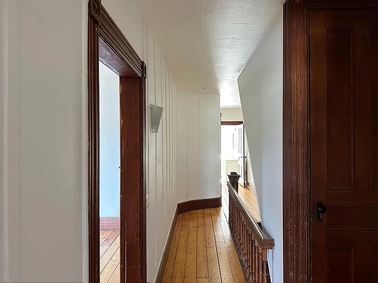 35 Prospect St #A — Photo 10