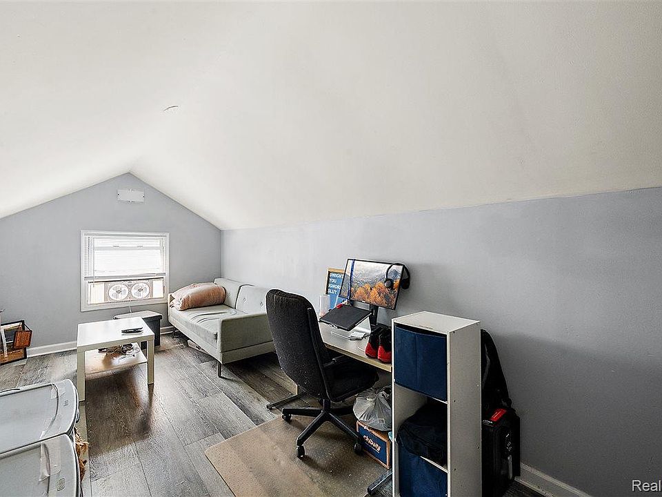 2042 Browning St, photo 17